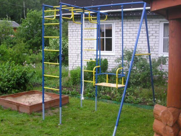 Детский спортивный комплекс для дачи "Лидер-Д+"